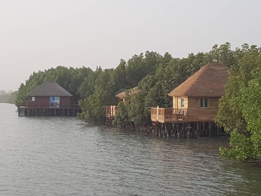 Bintang Bolong Lodge Pokoj fotografie