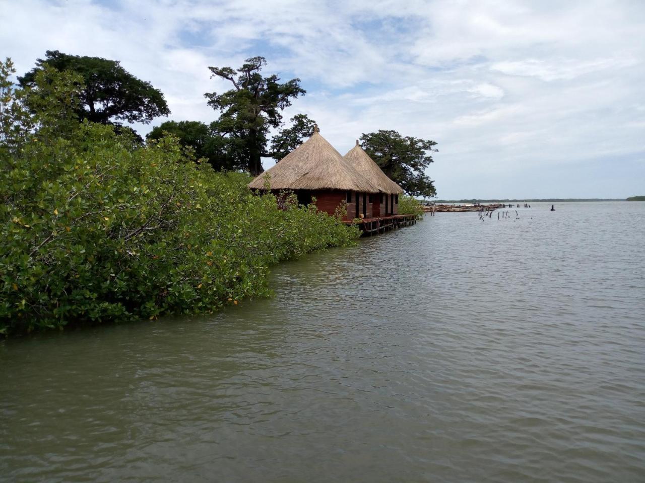 Bintang Bolong Lodge Exteriér fotografie