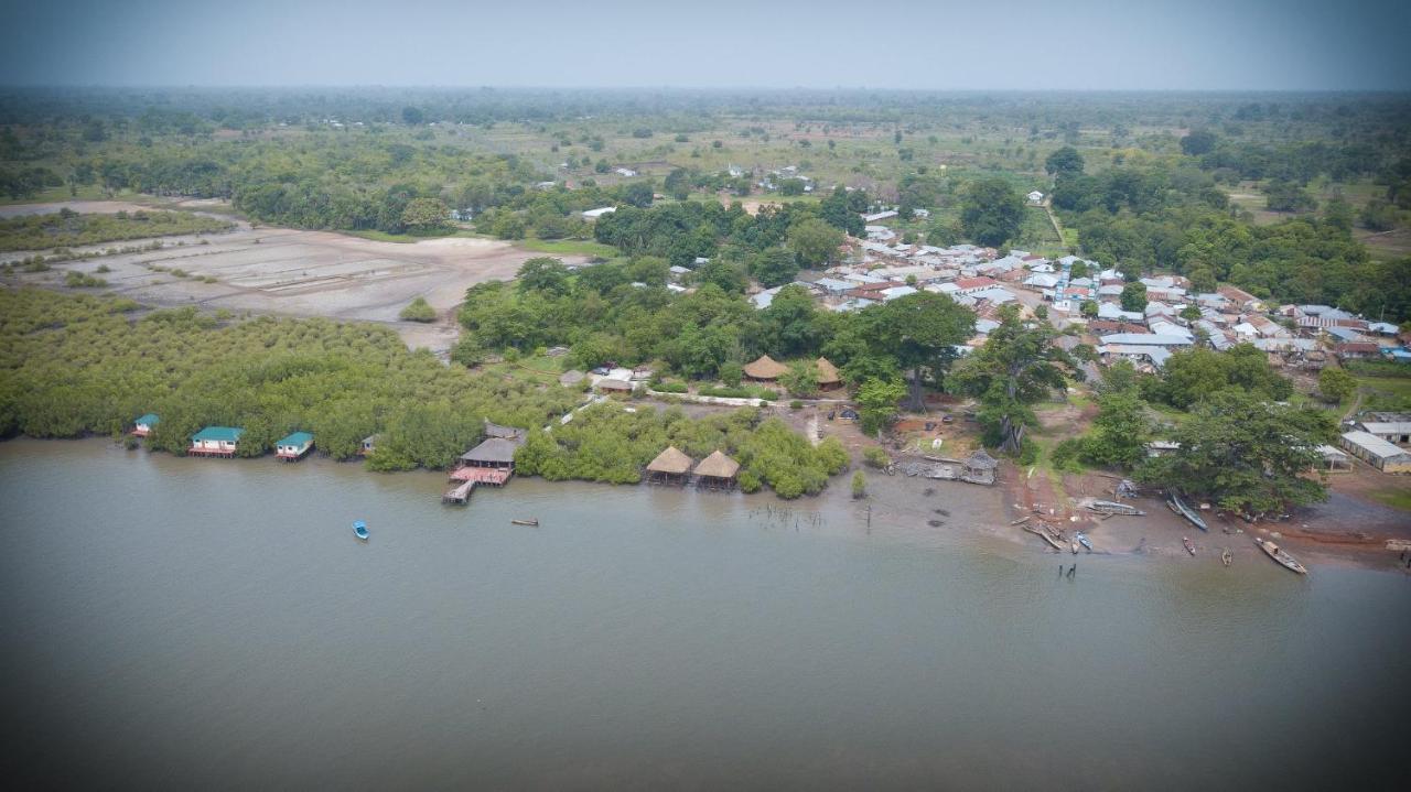 Bintang Bolong Lodge Exteriér fotografie